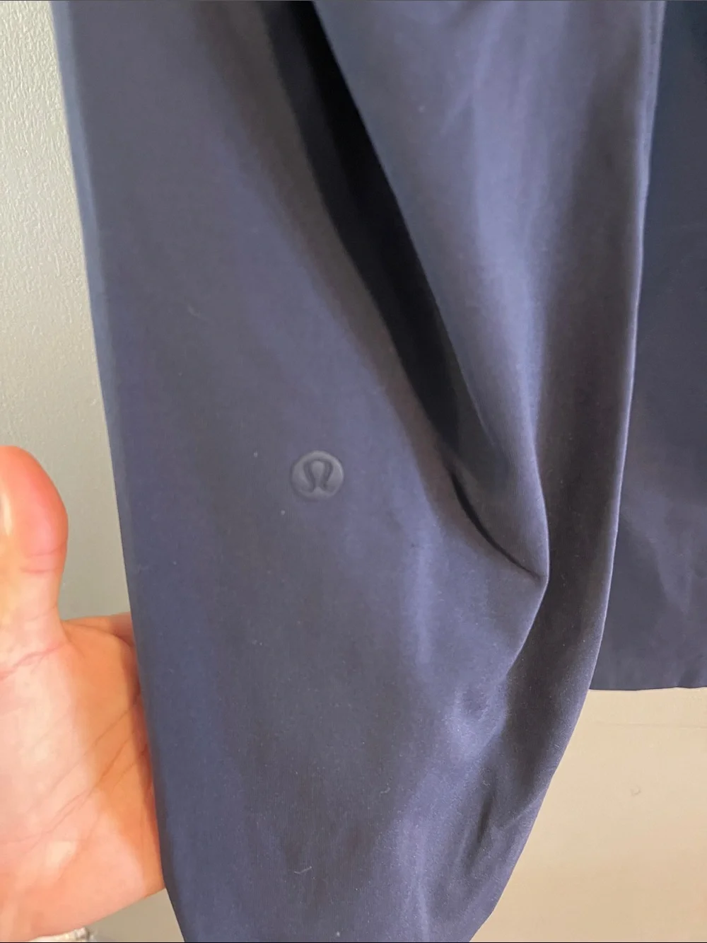 Lululemon Athletica On The Fly Navy Pants Size 4